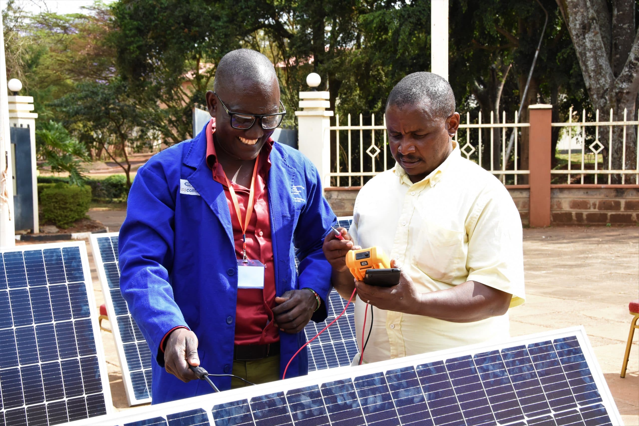 Fact Check: 400 photovoltaic systems to be installed in schools this year.