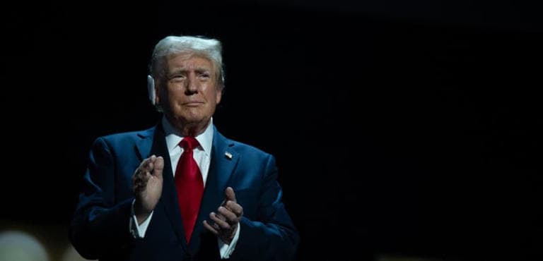Fact Check: Trump's nephew claims family history of dementia could affect Donald's mental state.