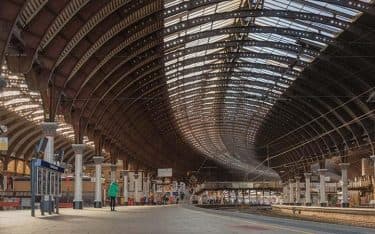 Fact Check: Digital upgrades planned to improve punctuality on outdated rail lines!