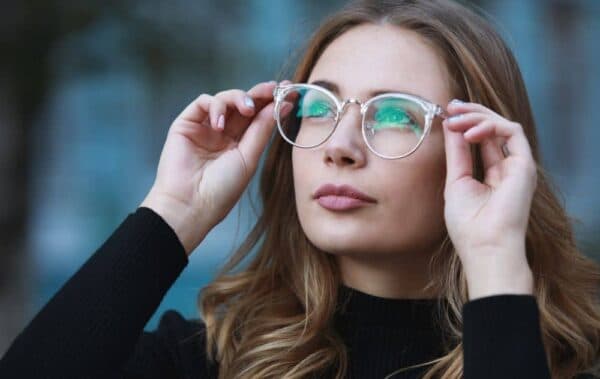 Fact Check: Glasses make your eyes lazy and worsen your eyesight