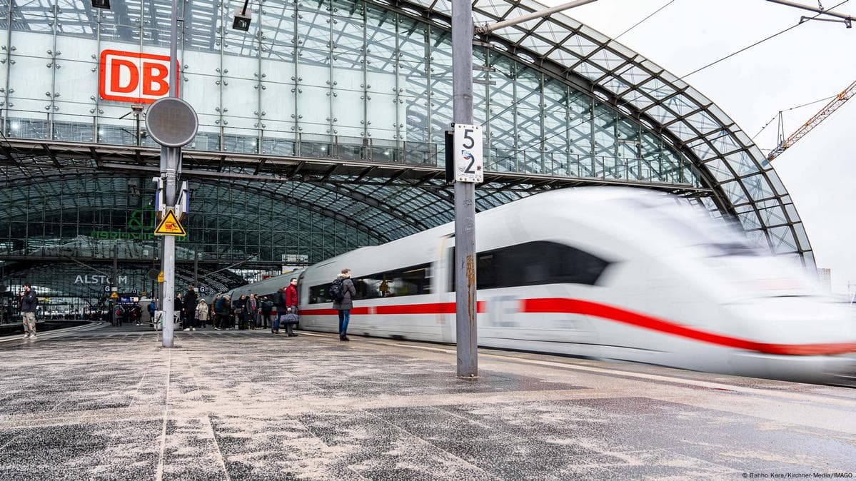 Fact Check: Deutsche Bahn's renovation delays extend to 2035, four years longer than planned.