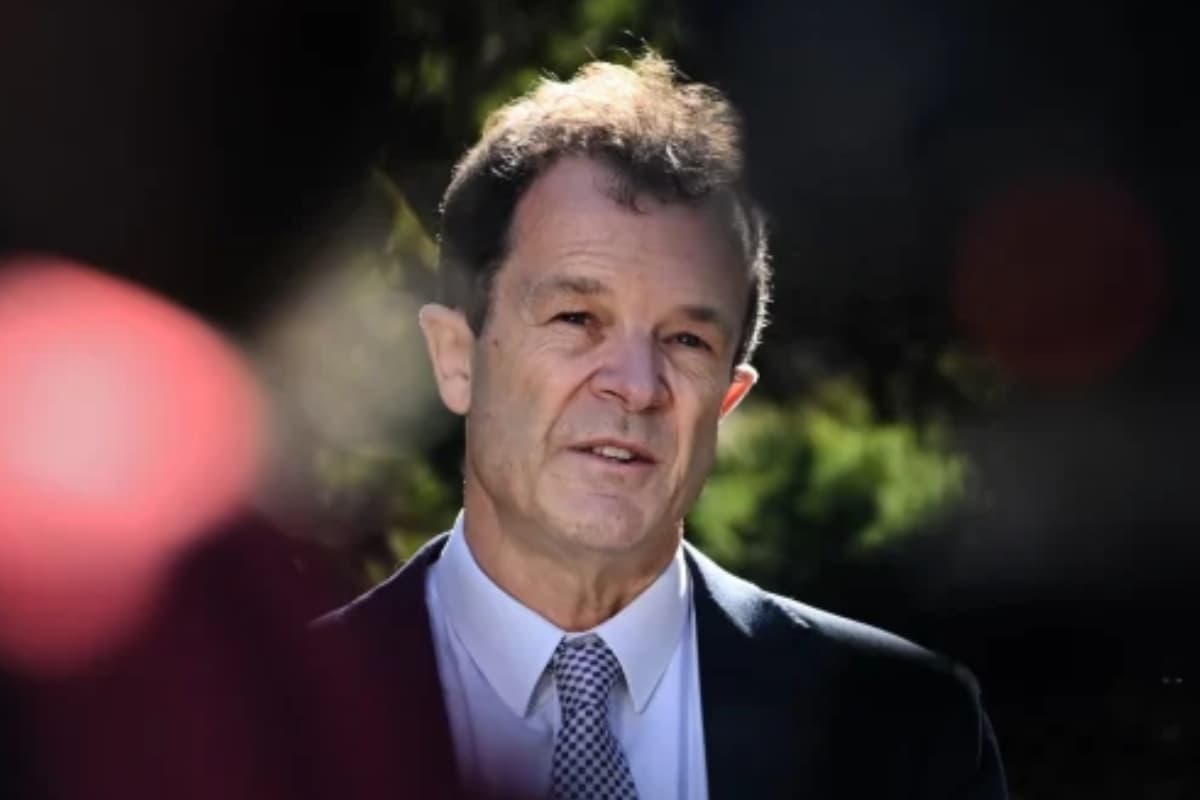 Fact Check: First time a university leader was ousted under federal pressure!