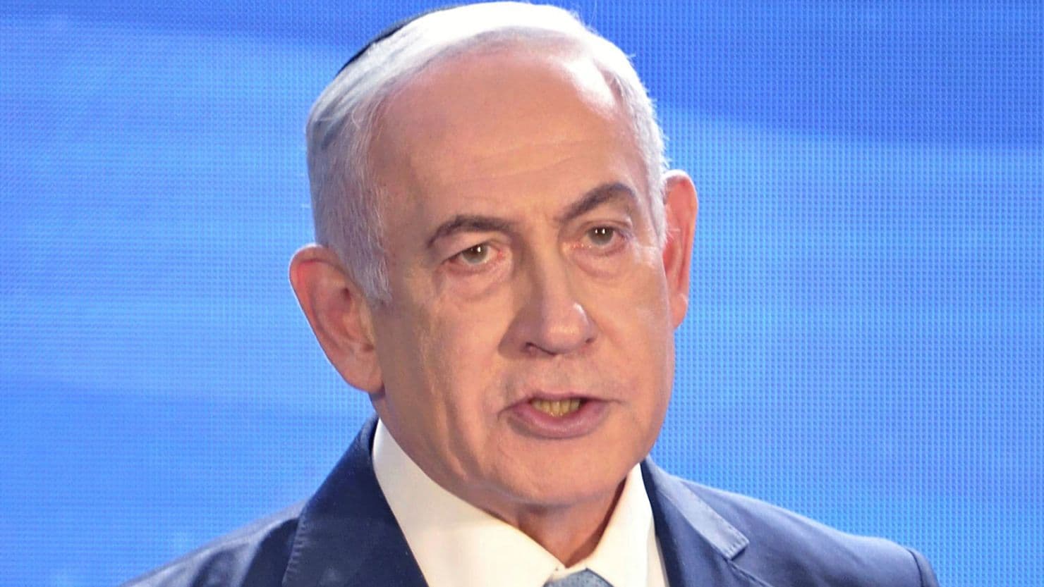 Fact Check: U.S. military assistance to Israel may hinge on Netanyahu's legal fate.