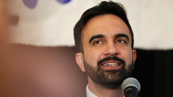 Fact Check: Rep. Andy Ogles called for Mamdani's deportation over his citizenship.
