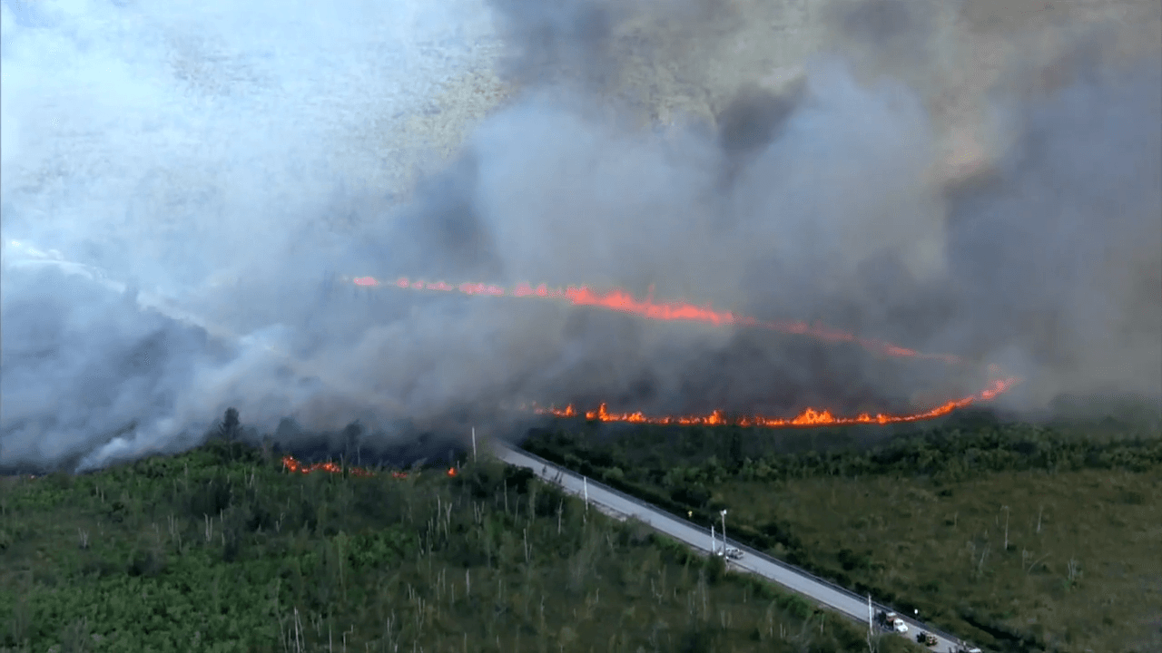 Fact Check: Smiley Fire burns 83 acres, only 30% contained.