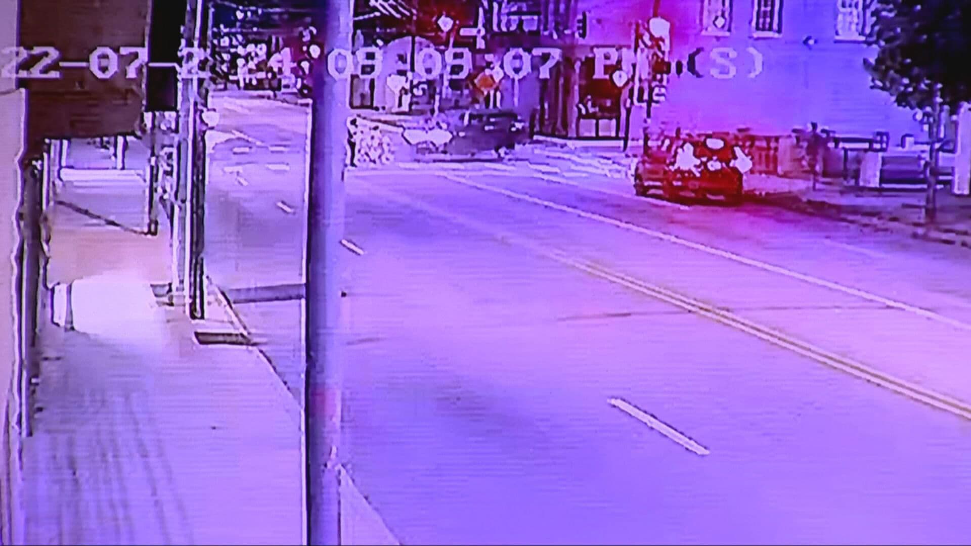 Fact Check: Police shut down half-mile stretch of State Street during standoff