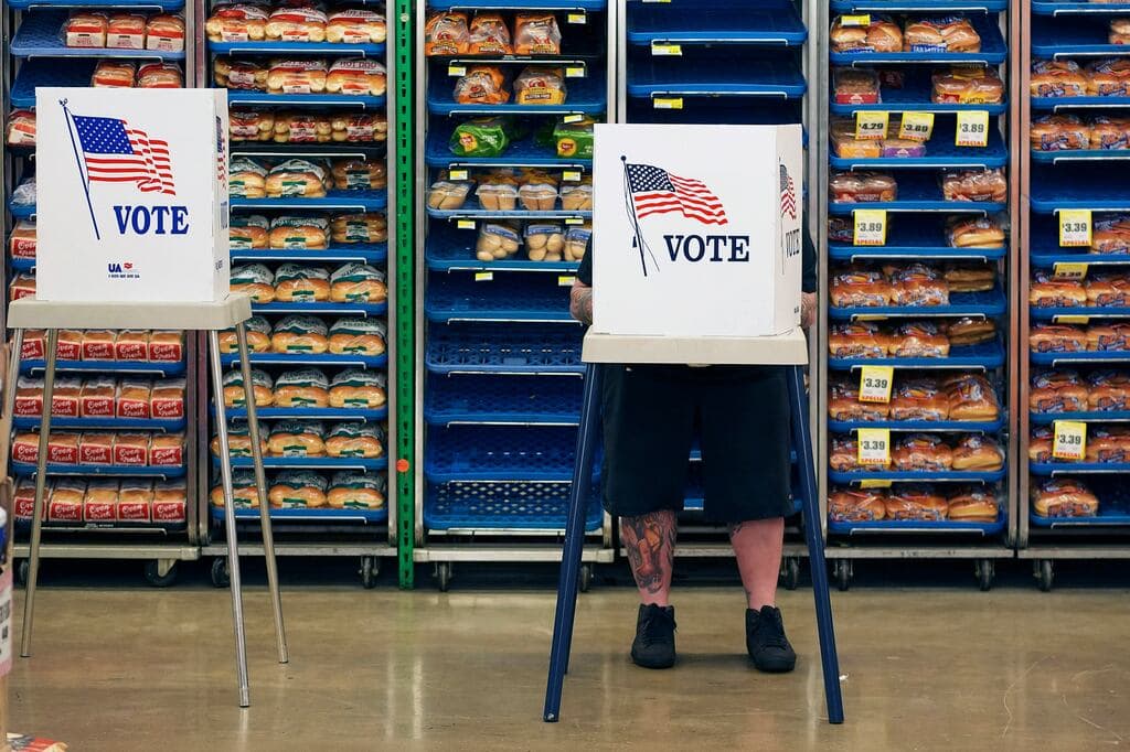 Fact Check: 1 in 10 eligible U.S. voters struggle to prove their citizenship.