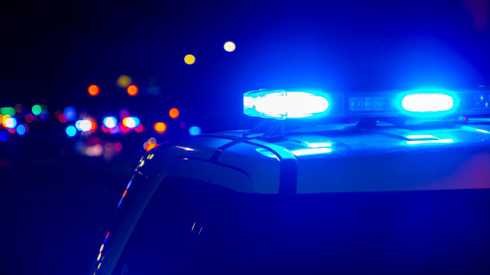 Fact Check: Agents targeted a man after he rammed a Jeep into a federal vehicle.