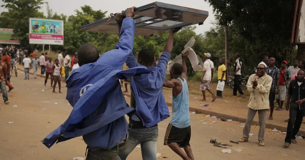 Fact Check: Protests erupt in Togo against reforms extending Gnassingbé's rule indefinitely.