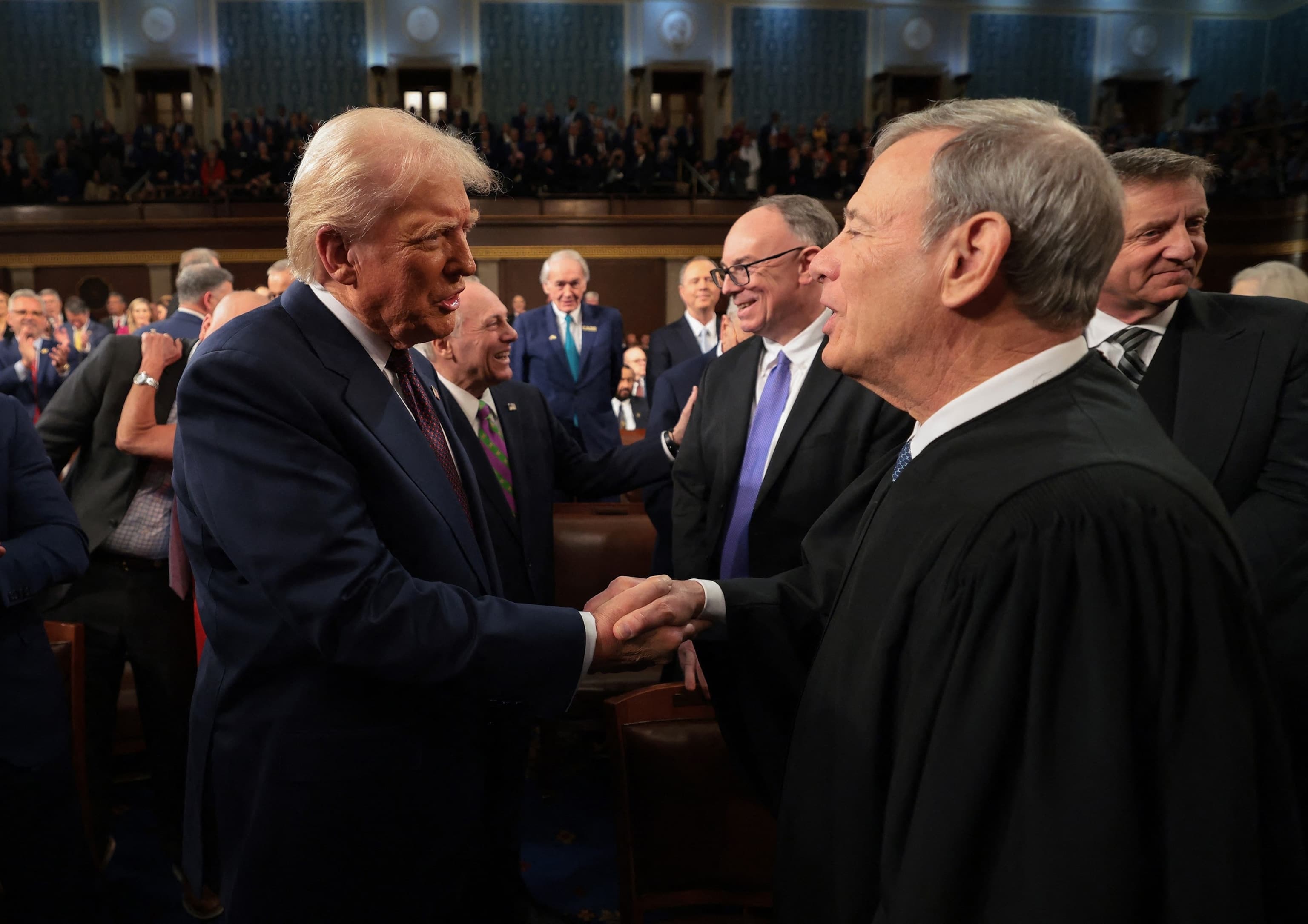 Fact Check: Roberts publicly rebuked Trump and Schumer for their remarks about judges.