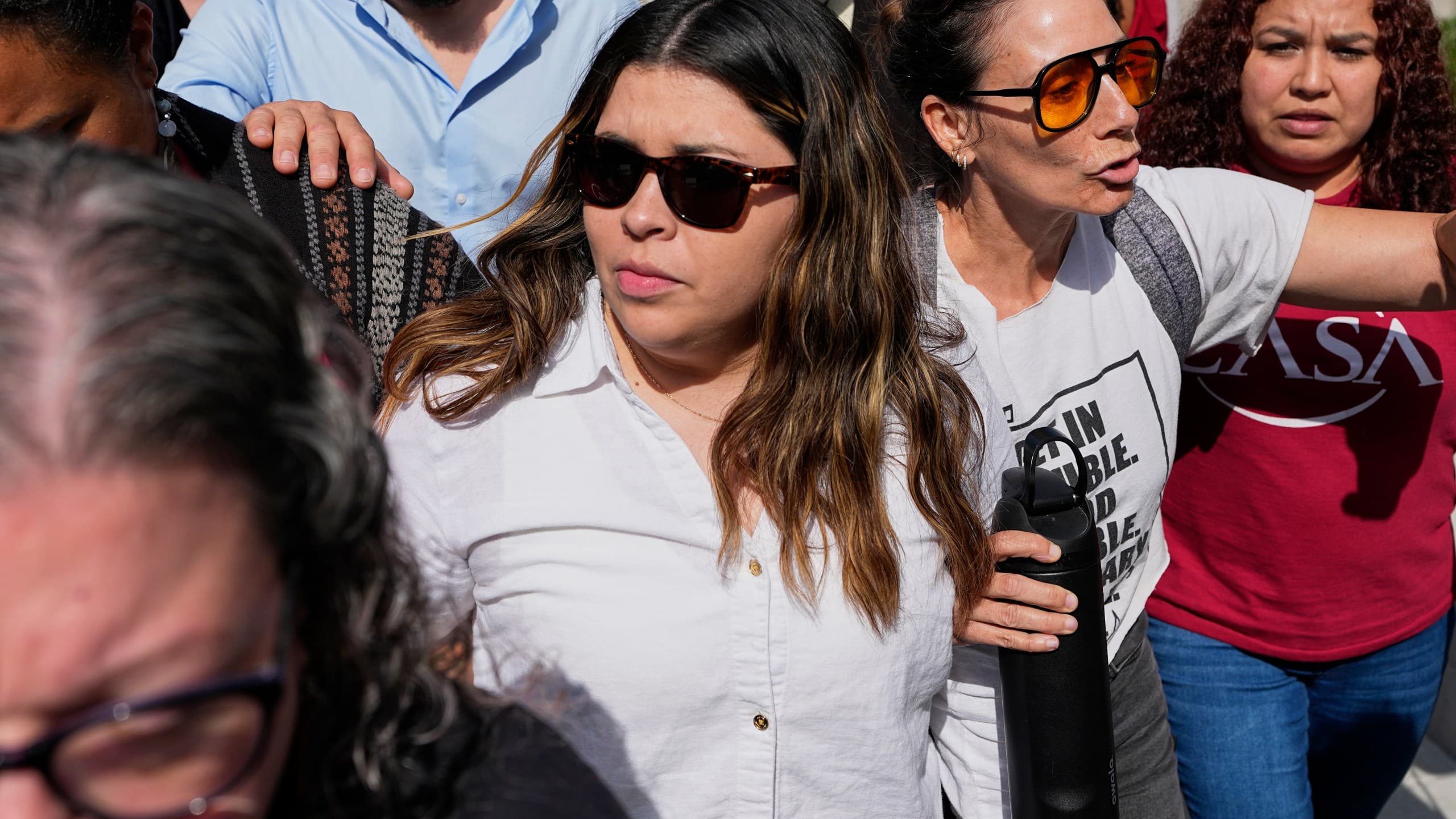 Fact Check: Abrego Garcia's attorneys prefer jail over trusting the government not to deport him.