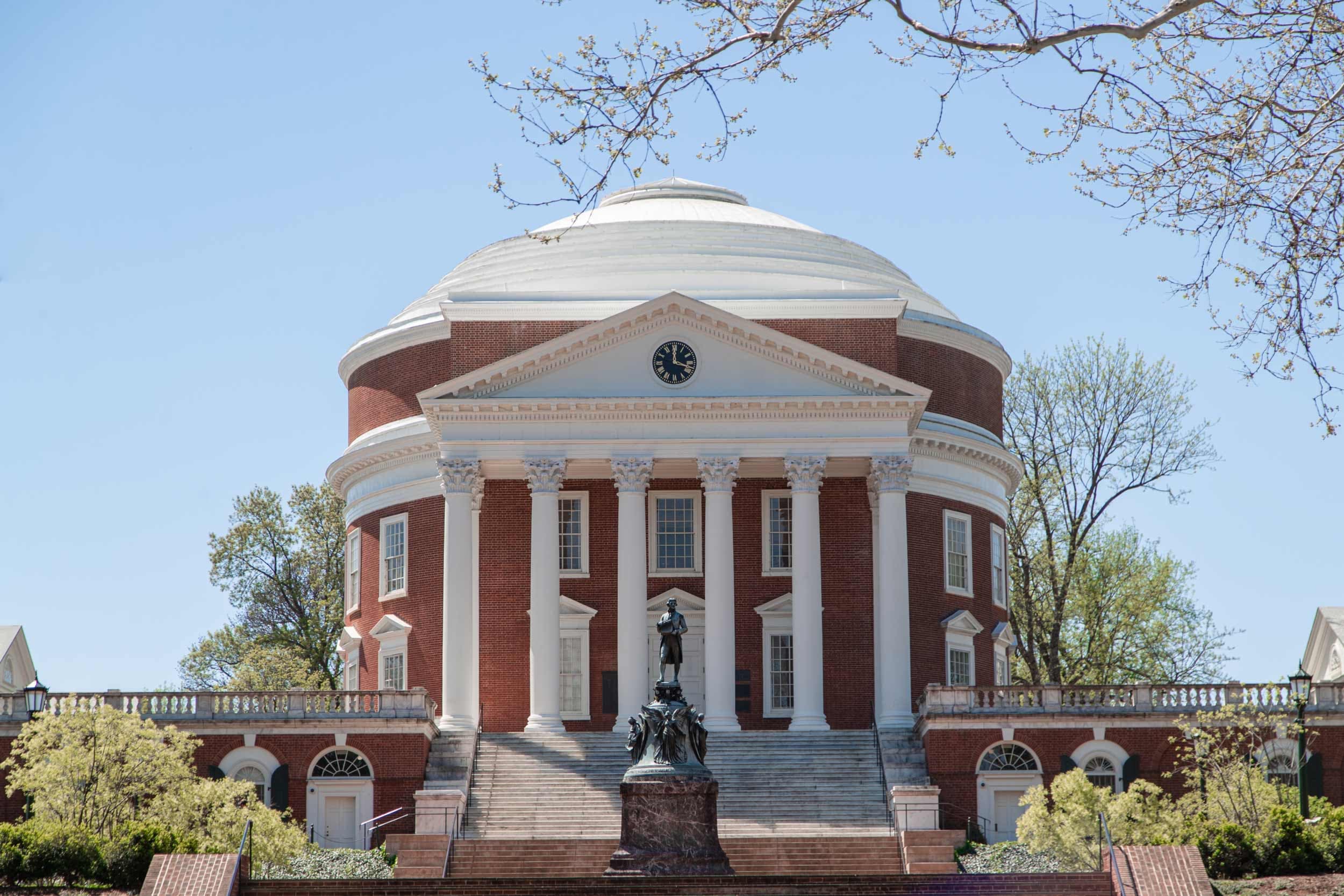 Fact Check: Hundreds protest after University of Virginia president's shocking resignation!
