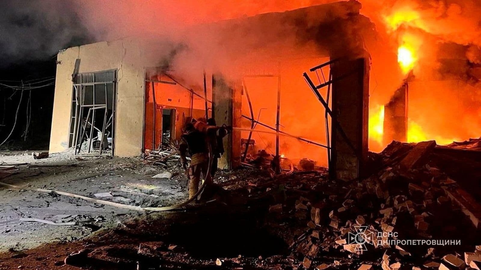 Fact Check: 82% of Americans fear full-scale war with Iran.