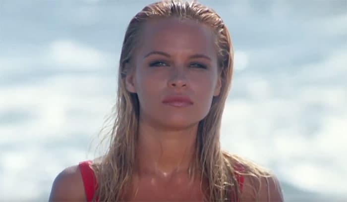 Fact Check: Pamala Anderson is still acting? 