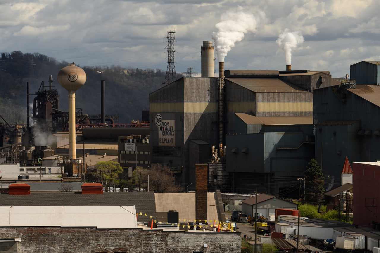 Fact Check: Trump controls golden share in U.S. Steel deal with Nippon Steel.