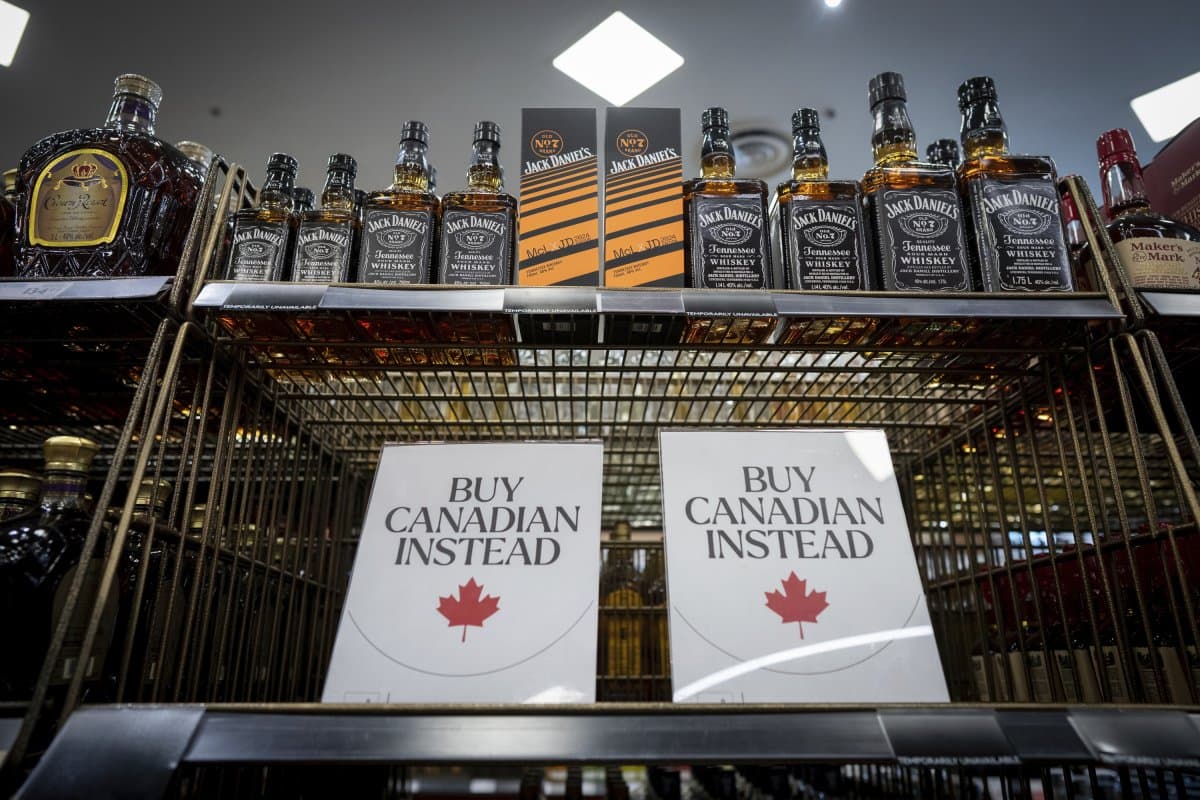 Fact Check: American alcohol sales in British Columbia crash nearly 60% for beer!