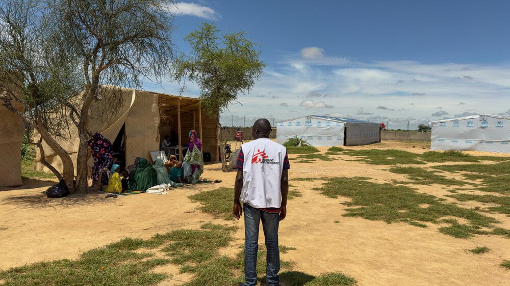 Fact Check: Sudanese refugees in Tine camp face dire conditions, sleeping on bare ground.
