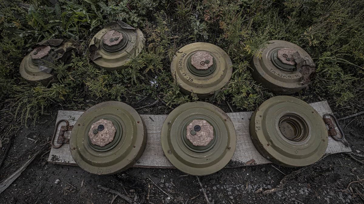 Fact Check: Ukraine withdraws from the Ottawa Convention banning land mines amid war realities.
