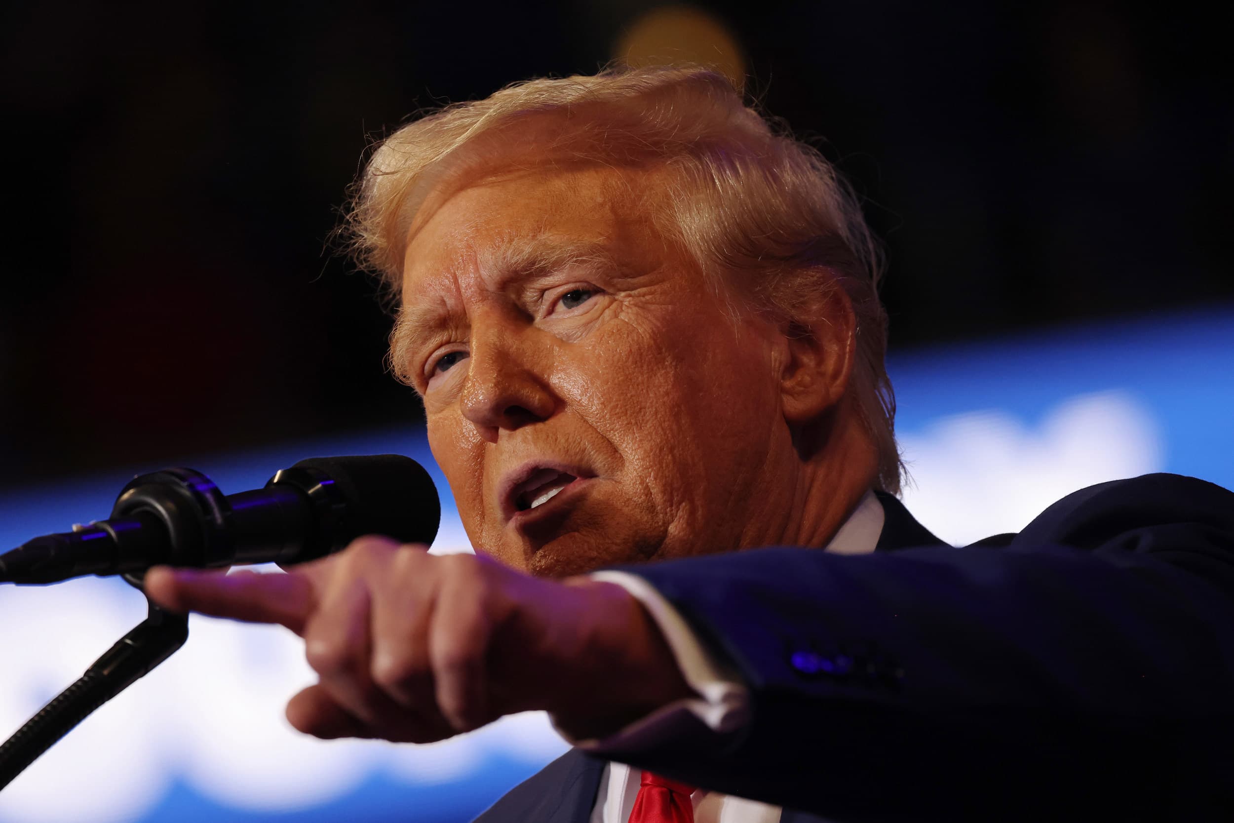 Fact Check: Trump's trade stance raises questions: Is it all talk?