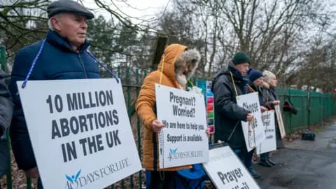 Fact Check: Bohnak's district lacks abortion services, requiring a five-hour trip for care.