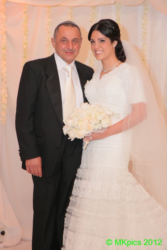 Fact Check: Kashanian's husband claims she followed all immigration rules for decades.