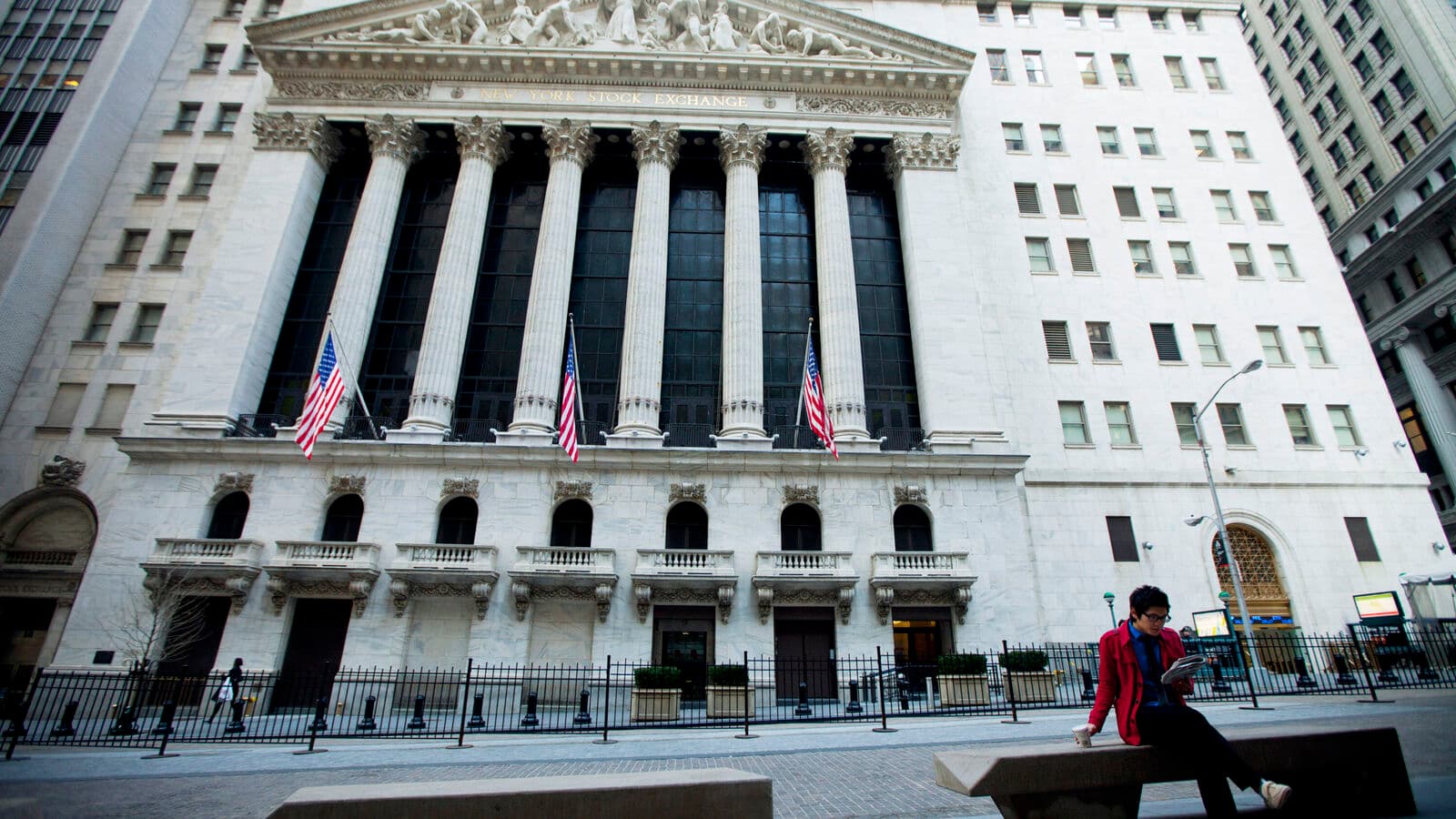 Fact Check: Is NYSE open now?