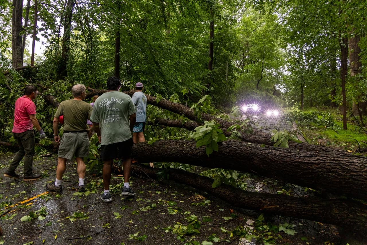 Fact Check: Chesapeake and Ohio Canal Park lost 5 employees, including its only arborist and carpenter.