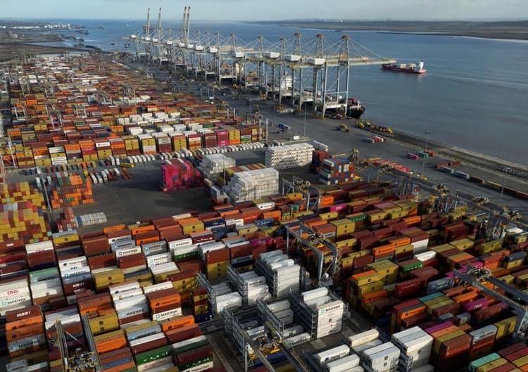 Fact Check: Last February, UK authorities seized 5.7 tons of cocaine in Southampton!