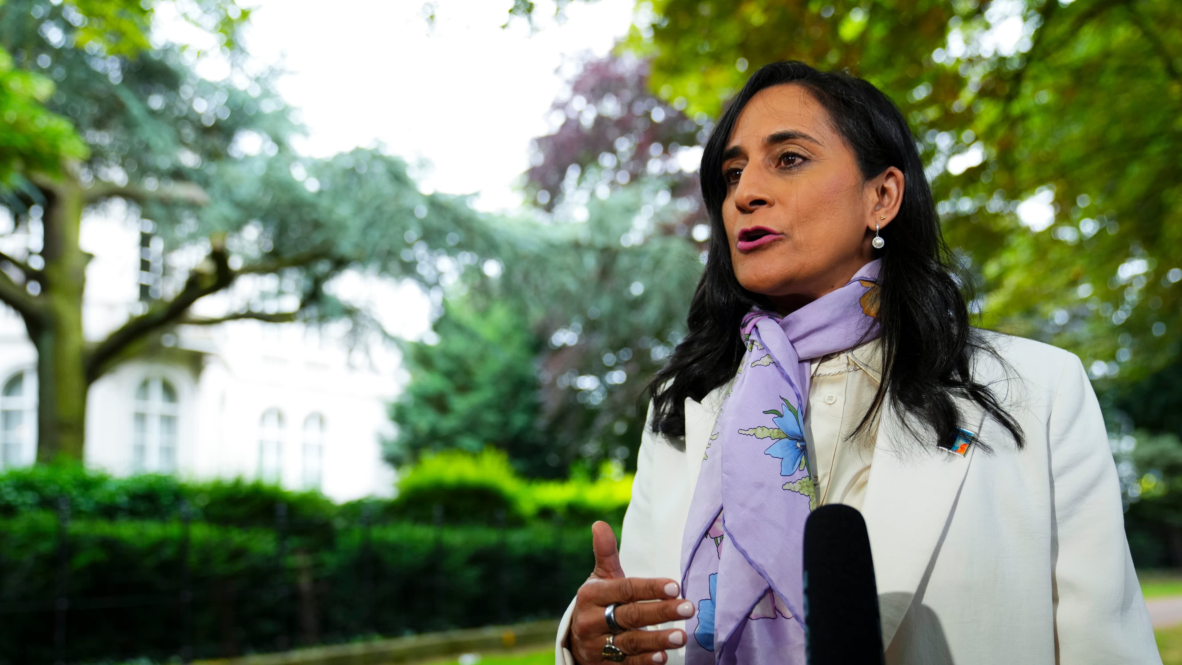 Fact Check: 55 Canadians detained by U.S. ICE, says Foreign Affairs Minister.
