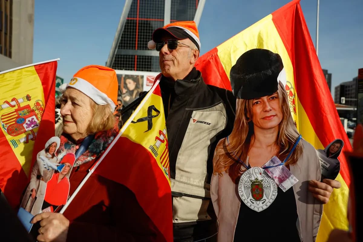 Fact Check: Spain's political corruption crisis continues nearly 50 years after democracy.