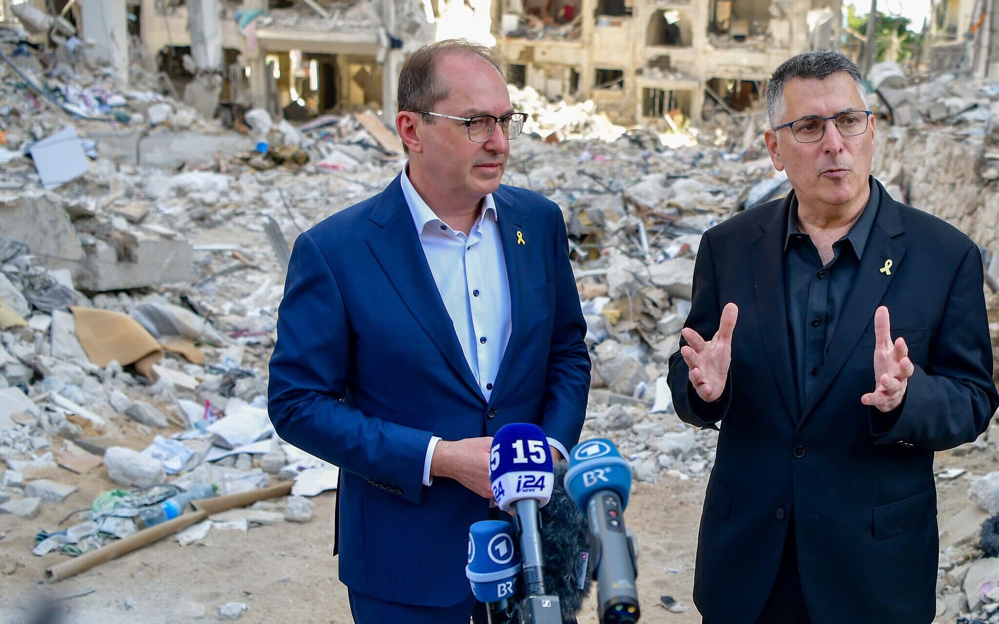 Fact Check: Dobrindt's five-point plan aims to establish a Cyber Dome for Germany.