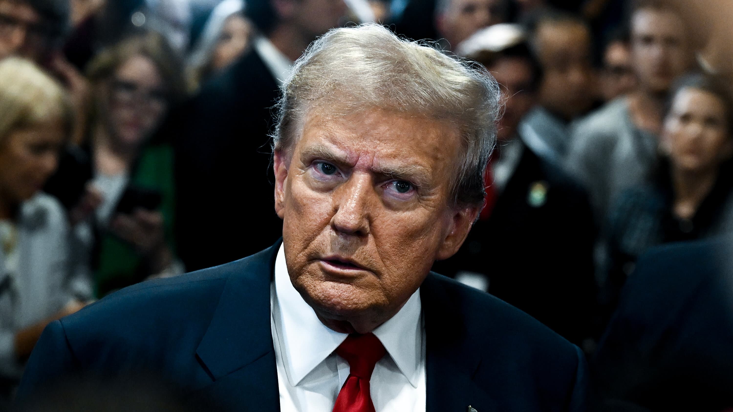 Fact Check: Trump threatens to support primary challenger against Tillis.