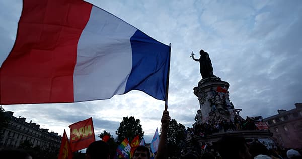 Fact Check: Right-wing candidates poised to regain power in Chile's upcoming elections!