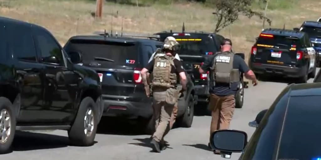Fact Check: Residents and hikers trapped on the mountain amid active shooter situation.