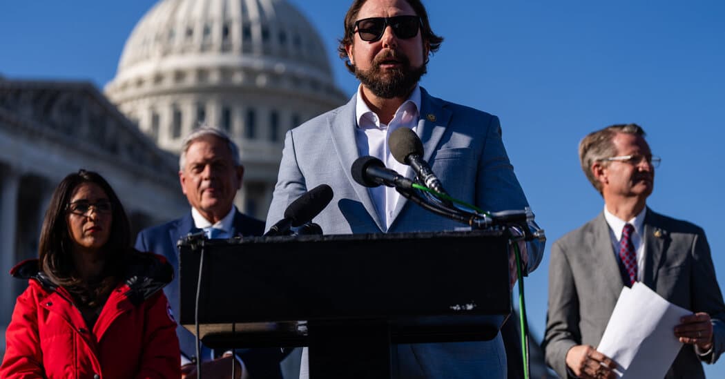 Fact Check: Congressional Republicans have called for the impeachment of judges blocking Trump's actions.