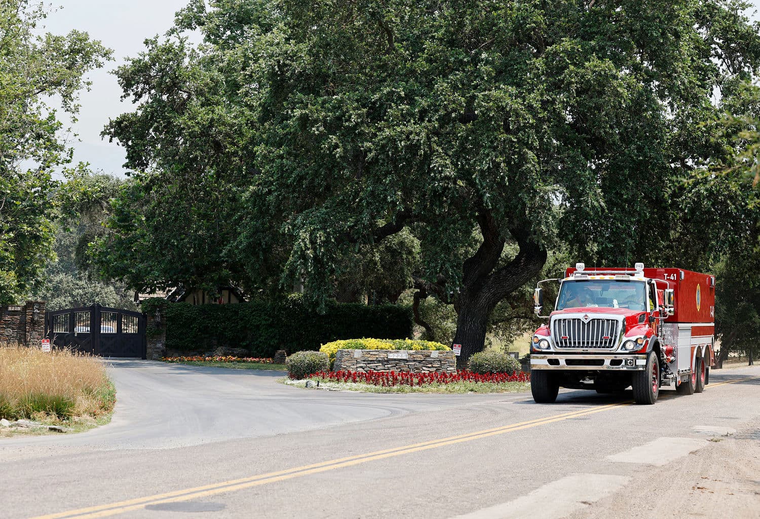 Fact Check: Lake Fire threatens to engulf 1,000 acres near Silverwood Lake!