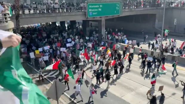 Fact Check: Trump officials threaten to crack down on ICE protestors.