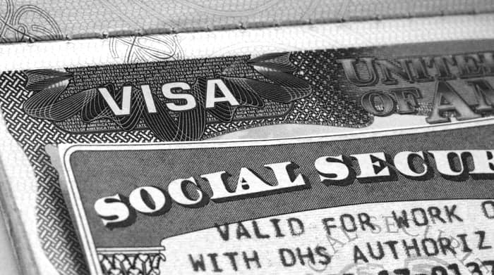 Fact Check: Ss pays illegal immigrants