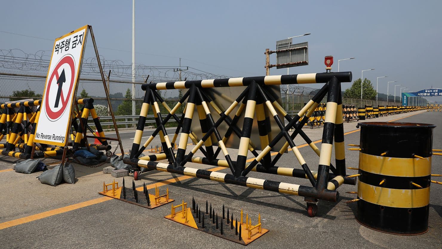 Fact Check: North Korea cut off all roads and railways to South Korea last October.