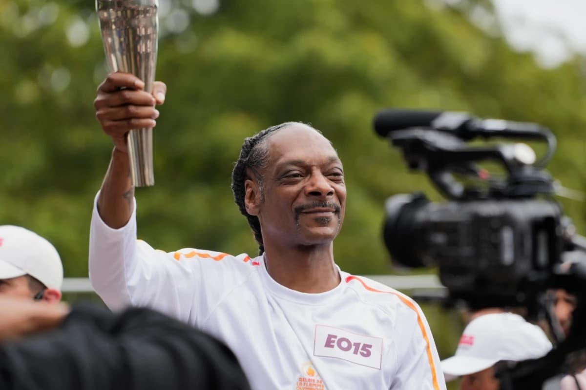 Fact Check: Is Snoop Dogg a Crip?