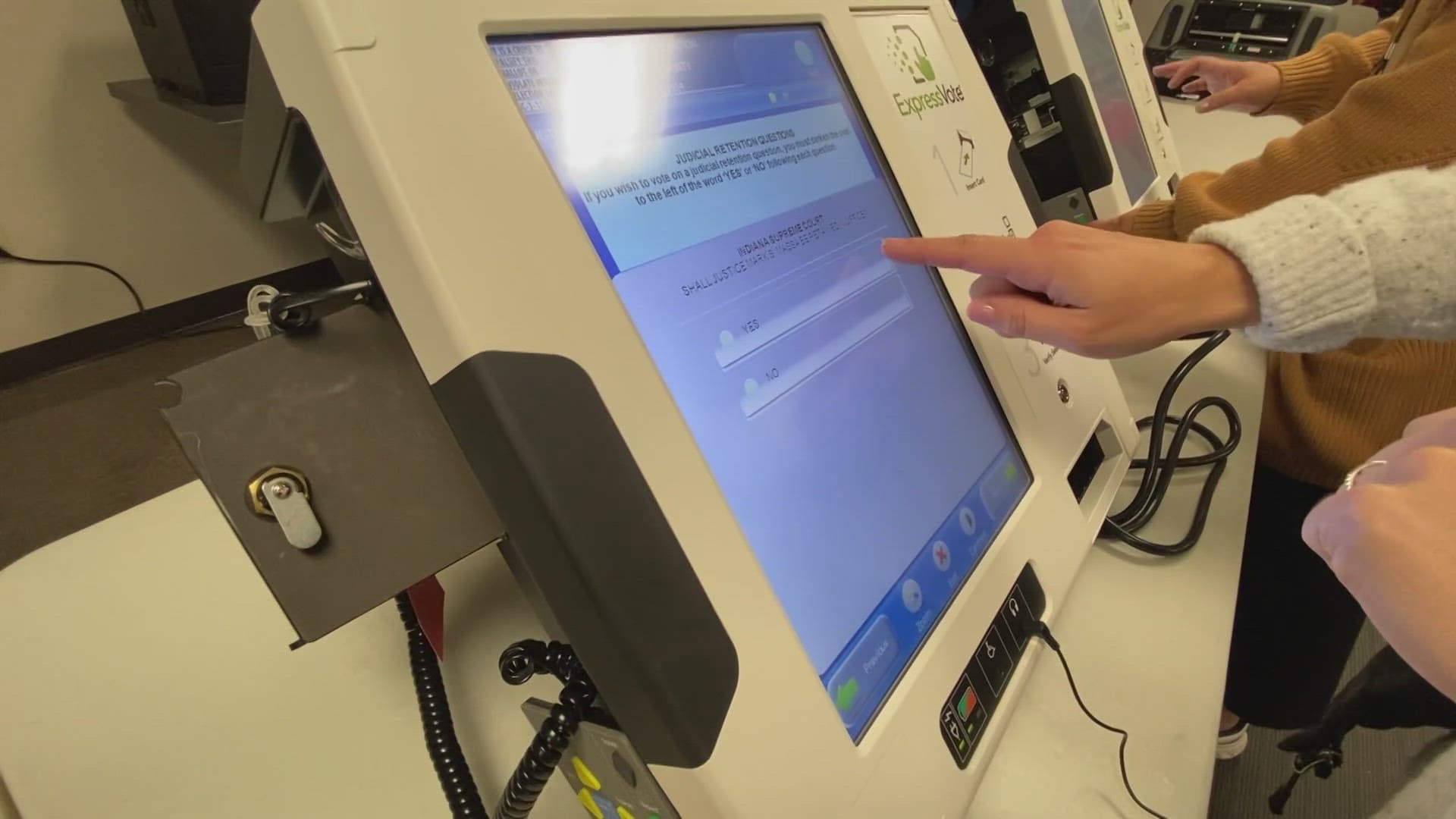 Fact Check: Trump's operatives accessed voting machines post-2020 election without prosecution.