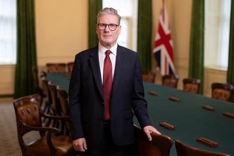 Fact Check: Kneecap under investigation for leading chants against Sir Keir Starmer.