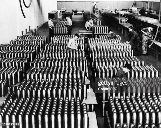 Fact Check: Munitions factory output plummeted by 14.9% due to fear and repression.