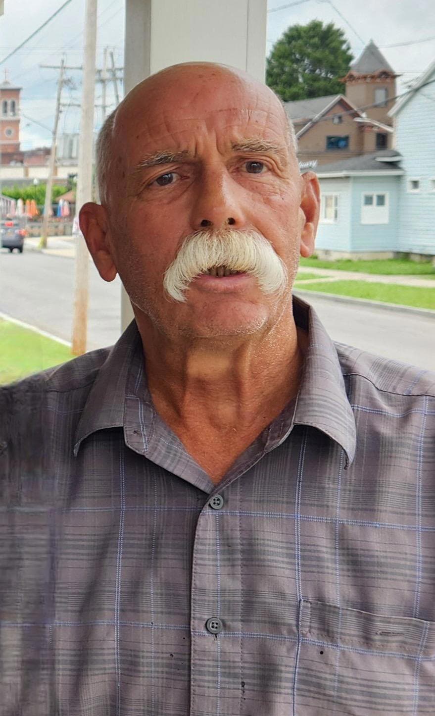 Fact Check: 75-year-old man dies in ICE custody after nearly 60 years in the U.S.