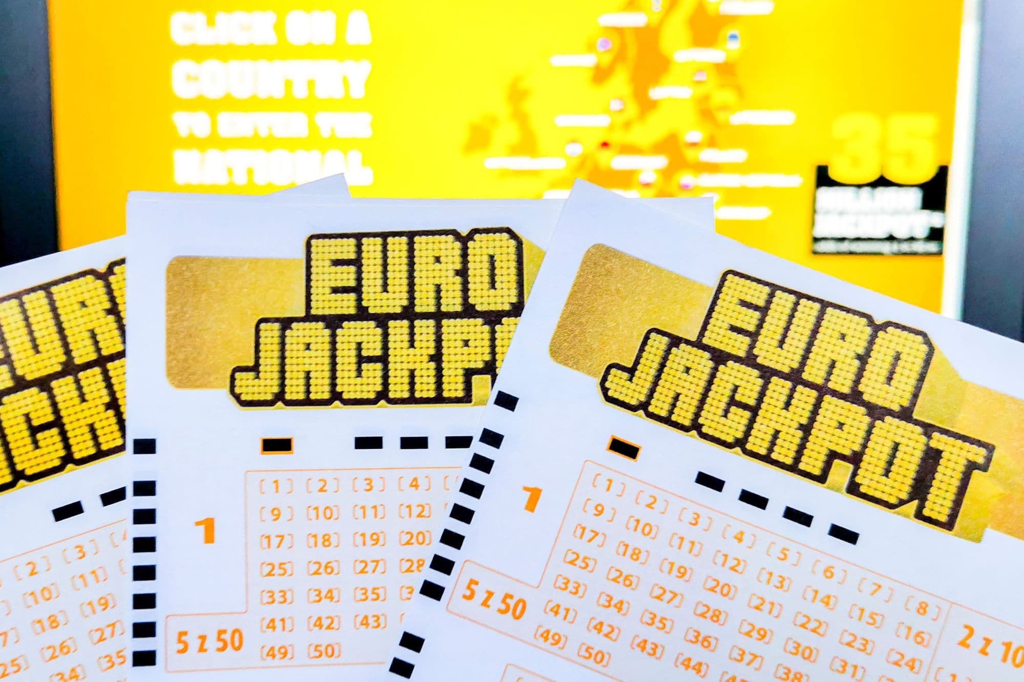 Fact Check: Lottery prize amounts inflated by 100 times due to conversion error!