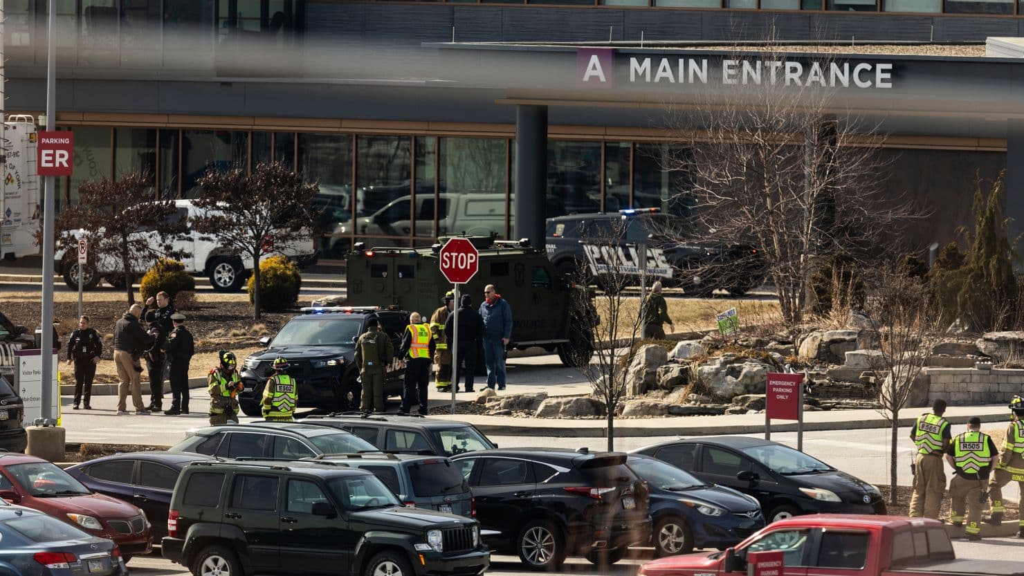 Fact Check: 300 law enforcement officials responded to the deadly shooting.