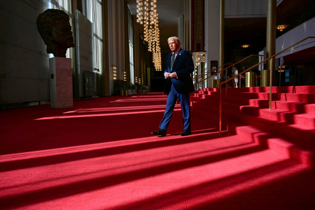 Fact Check: Impeachment is not an appropriate response to judicial decisions.