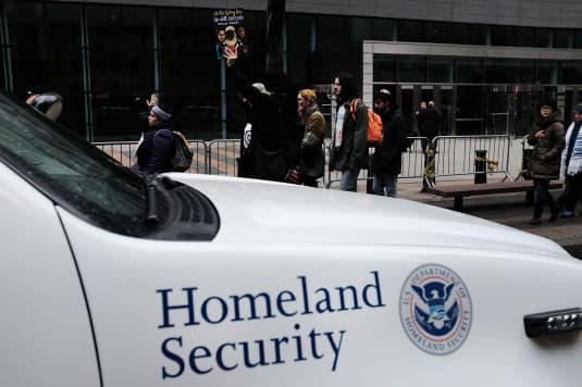 Fact Check: The U.S. Department of Homeland Security oversees immigration enforcement.