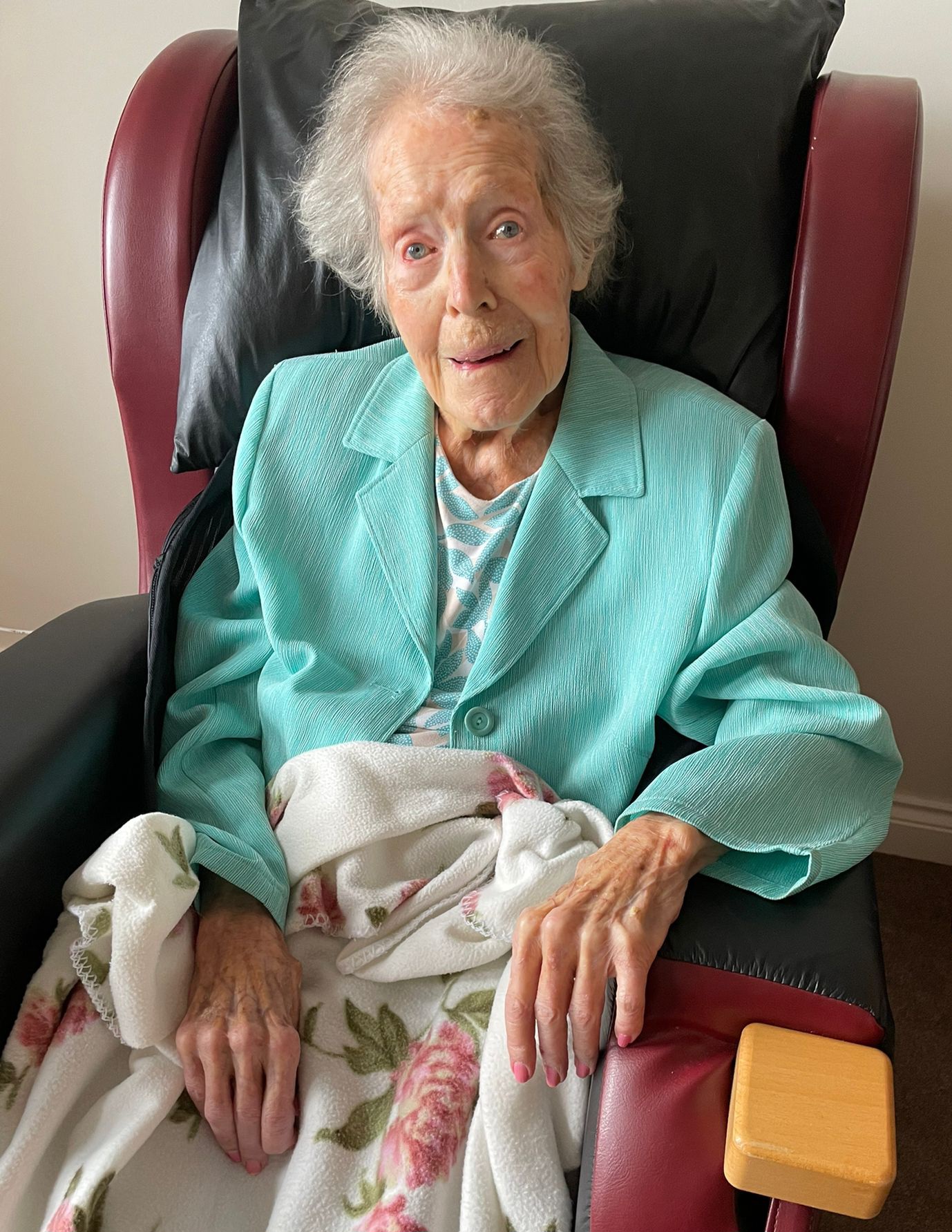 Fact Check: I am 98 years old
