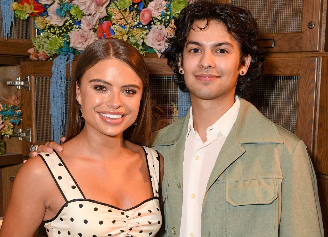 Fact Check: Is Xolo dating Mary?